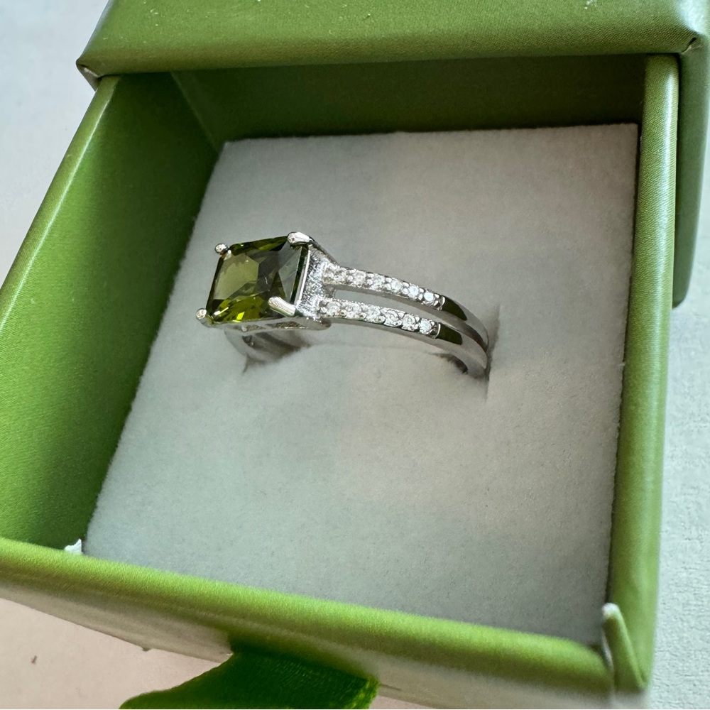 Born To Shine Ryze Party Matcha Ice CZ White Frost CZ Sterling Ring Size 7 - Picture 4 of 8
